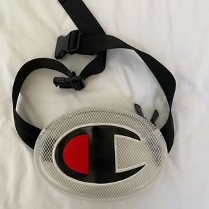 CHAMPION FANNY PACK